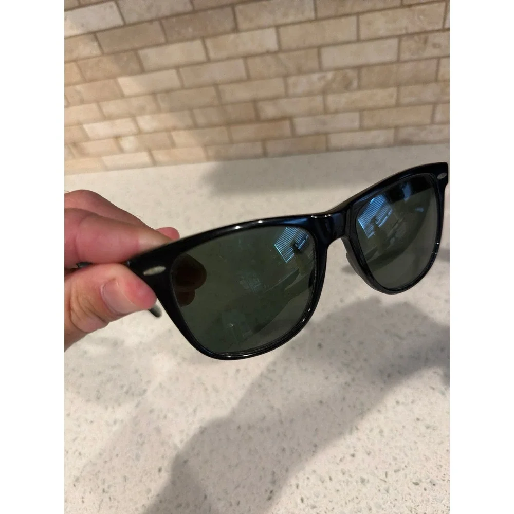 Vintage 1980s B&L Ray Ban Wayfarer II W0758 Sunglasses